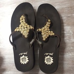 Yellowbox brown Cassidy sandal EUC